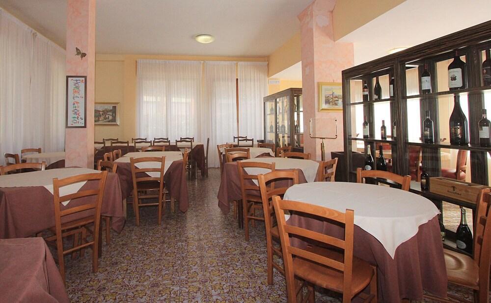 Hotel Attico Chianciano Terme Ngoại thất bức ảnh