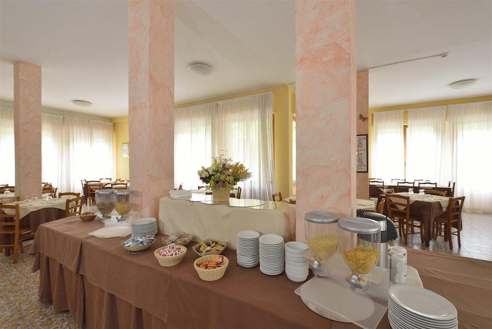 Hotel Attico Chianciano Terme Ngoại thất bức ảnh