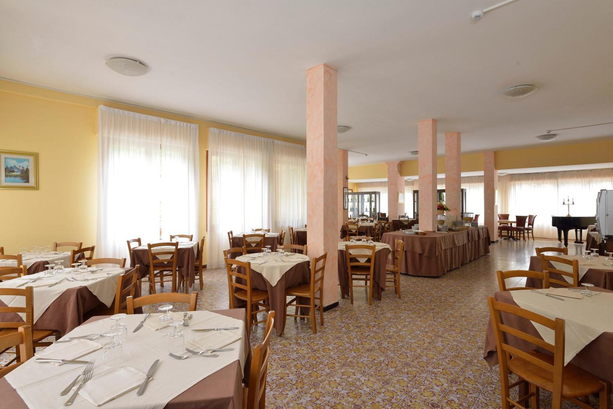 Hotel Attico Chianciano Terme Ngoại thất bức ảnh