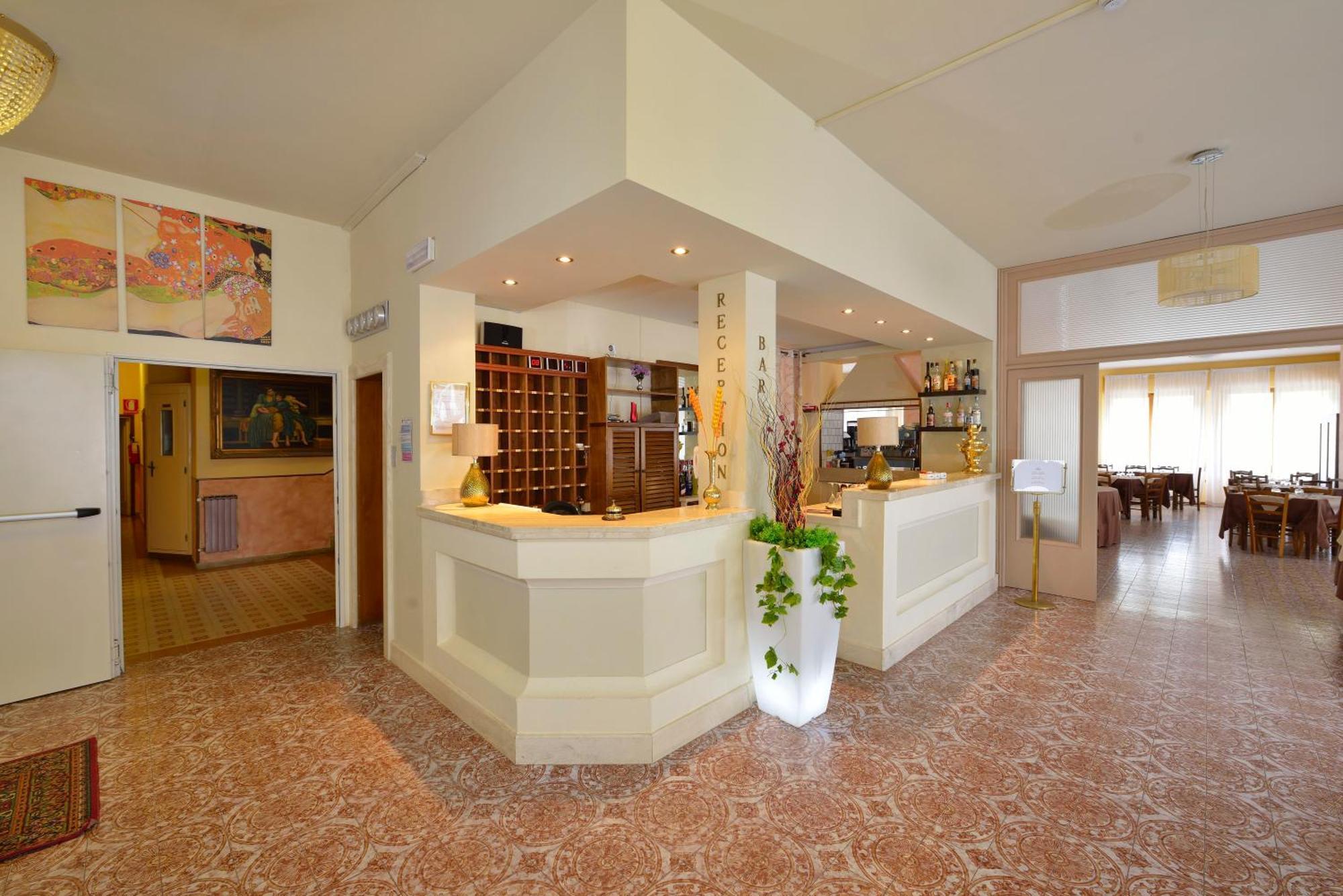 Hotel Attico Chianciano Terme Ngoại thất bức ảnh