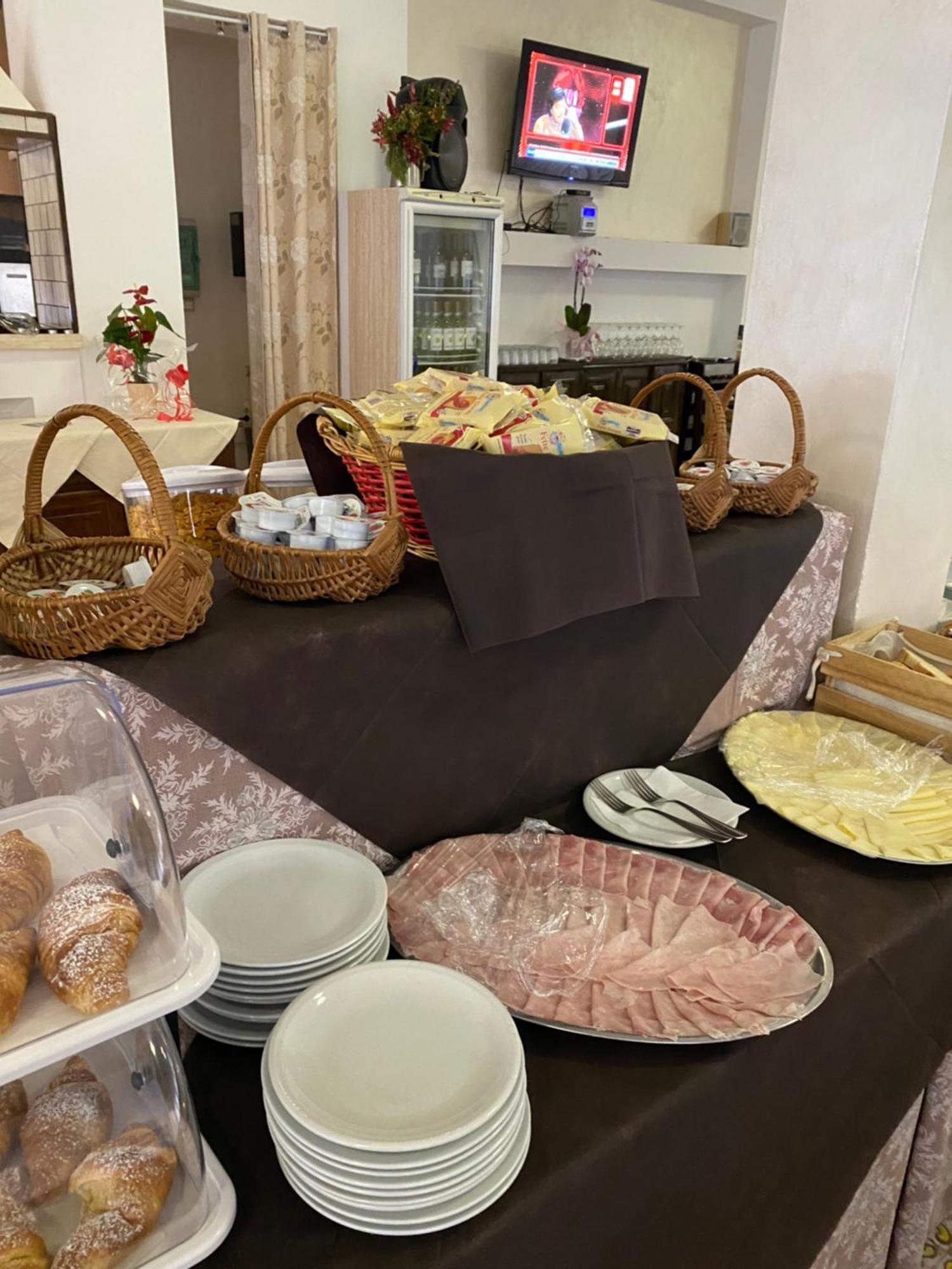 Hotel Attico Chianciano Terme Ngoại thất bức ảnh