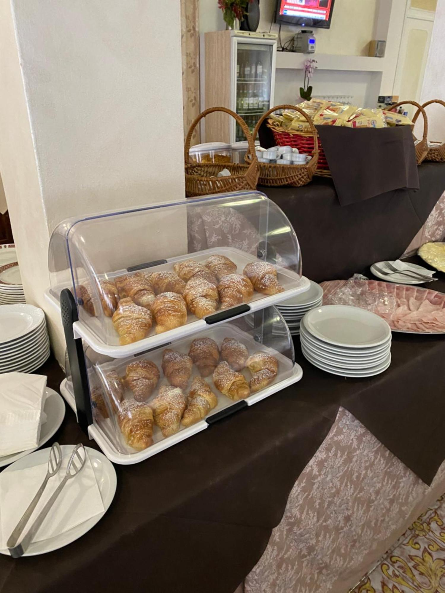 Hotel Attico Chianciano Terme Ngoại thất bức ảnh